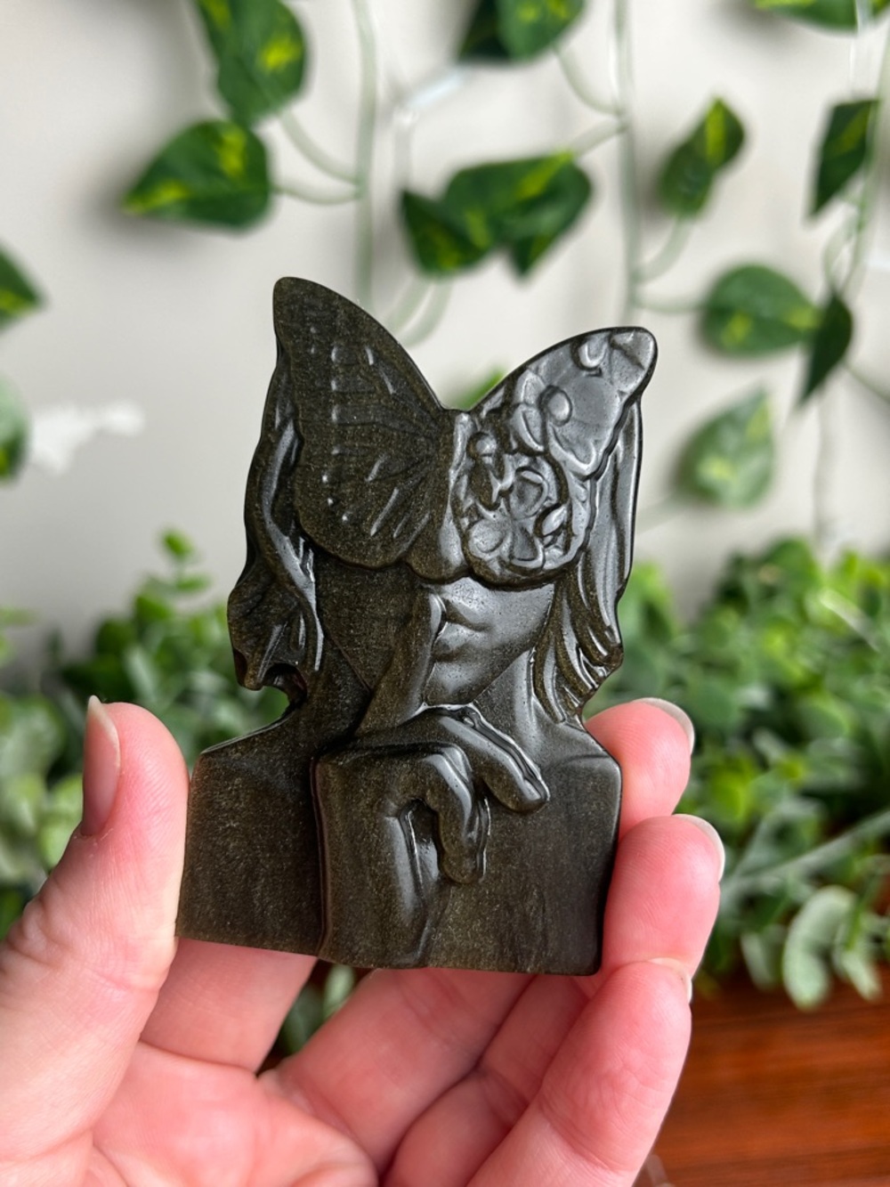 Gold Sheen Obsidian Butterfly Girl - Picture 3 of 3